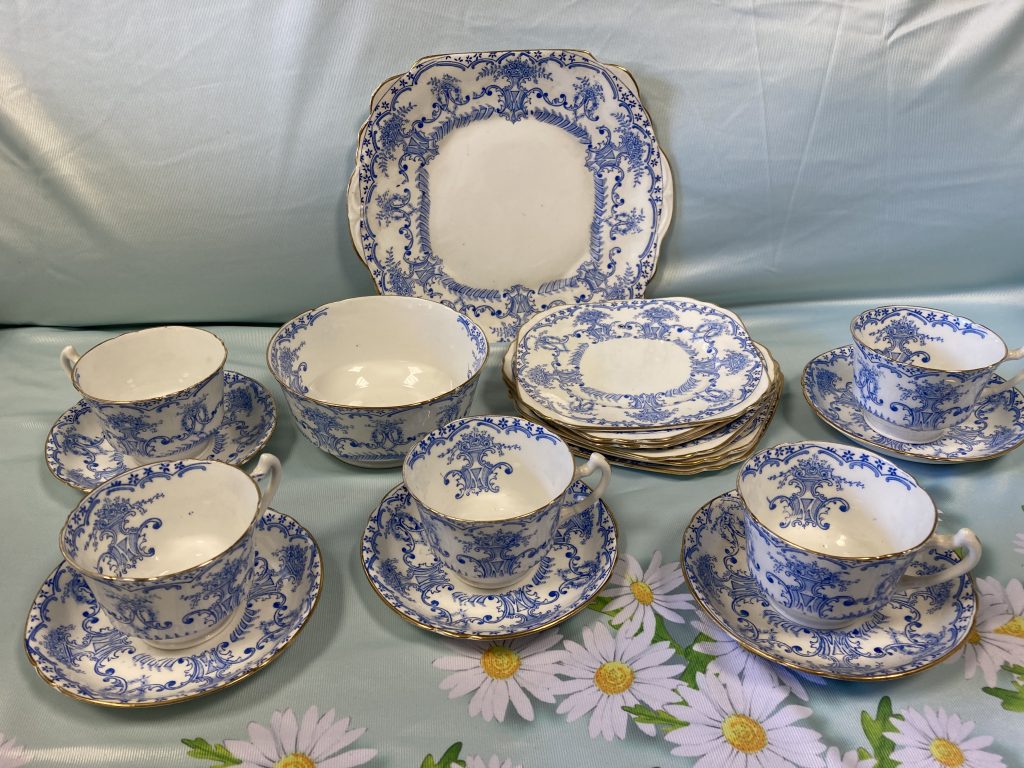 Blue & white Crockery for hire in Southampton Hampshire