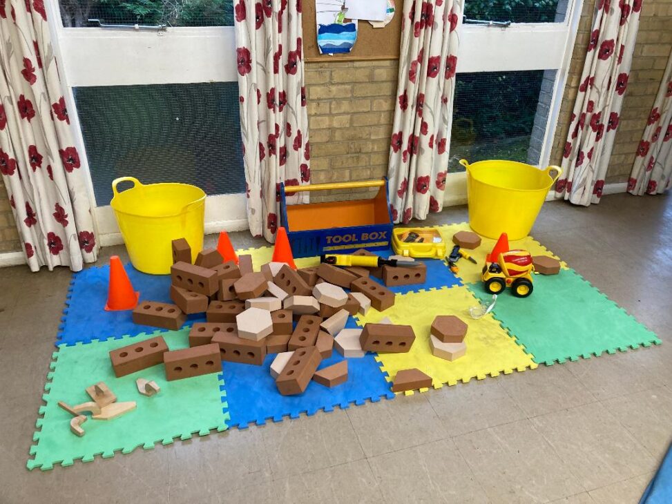 DIY construction party toys for hire in Southampton Hampshire
